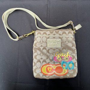 Coach - Coach Poppy Graffiti Appliqué Glam Tote with Double Strap